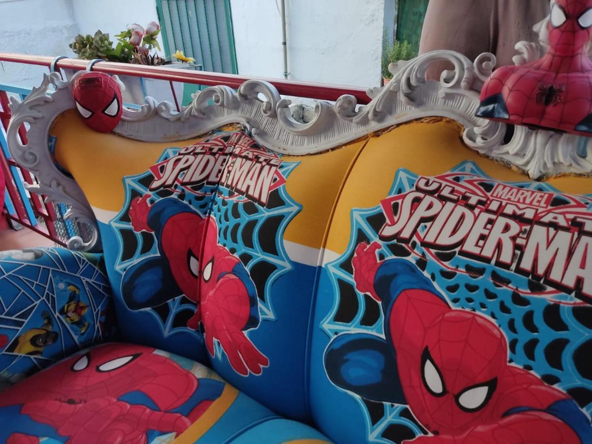 Hotel Spiderman House CTA Exterior foto